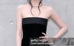 草莓视频福利院